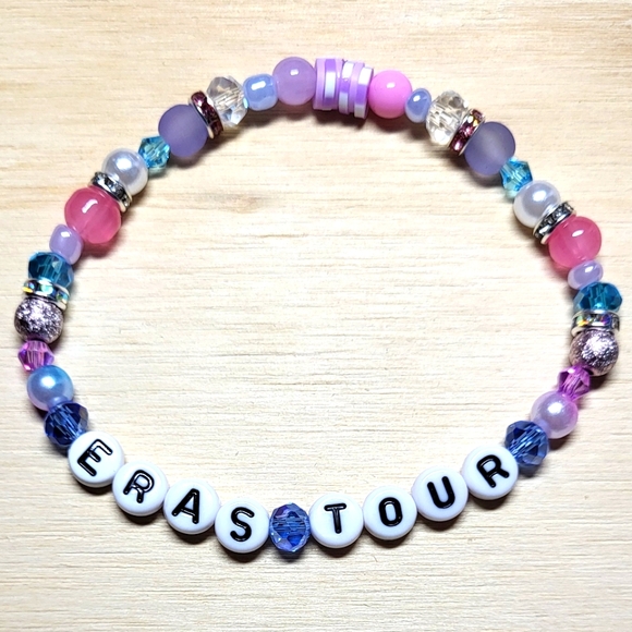 Eras Tour Taylor Swift Friendship Bracelet - Picture 2 of 6